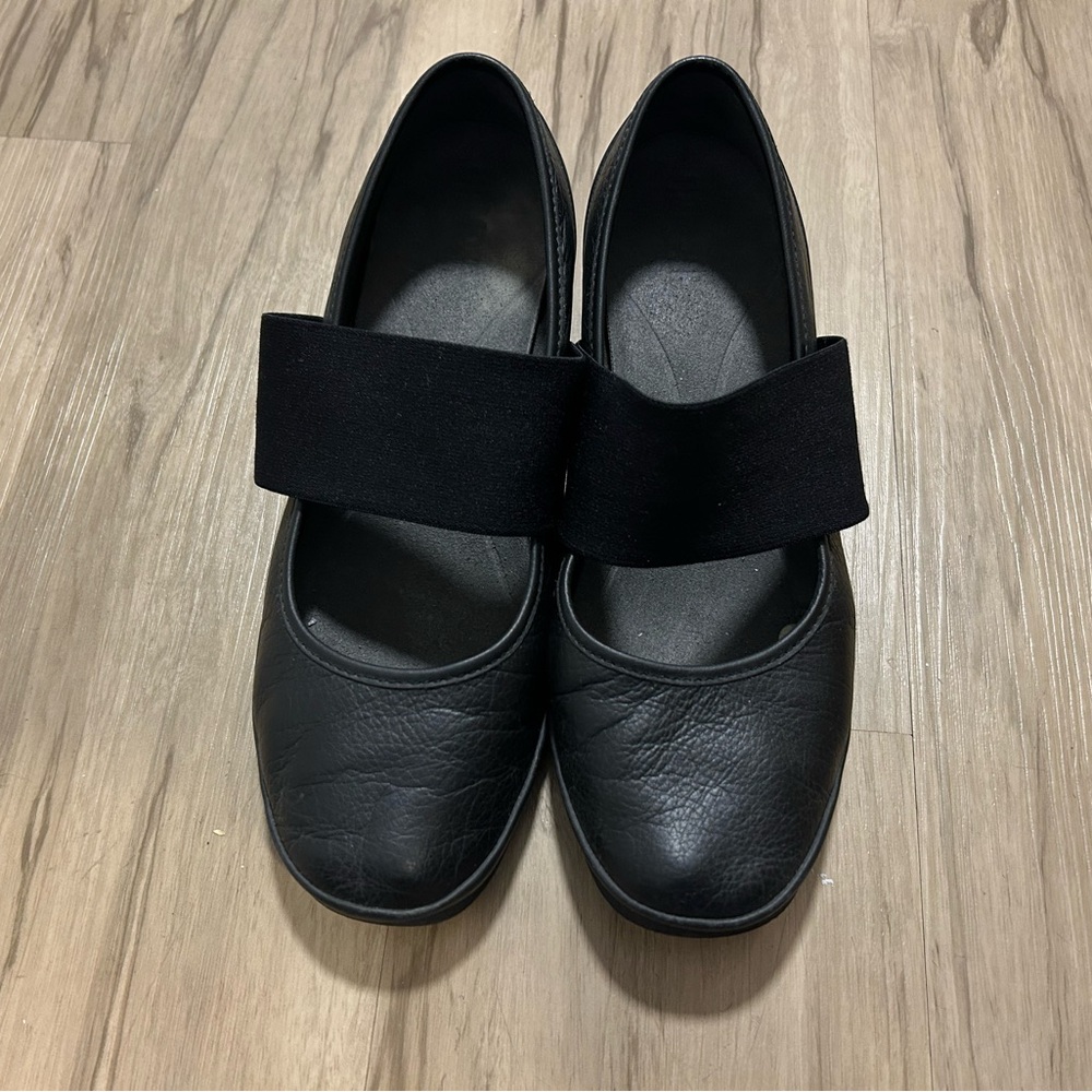 Black Mary Jane Flats